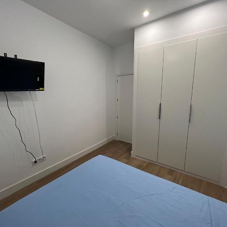 Roomstay Plaza Castilla Madrid Exterior foto